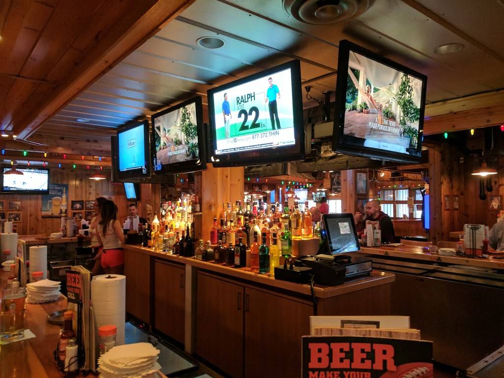 Hooters | meal takeaway | 1303 Butterfield Rd, Downers Grove, IL 60515, USA | 6309604008 OR +1 630-960-4008