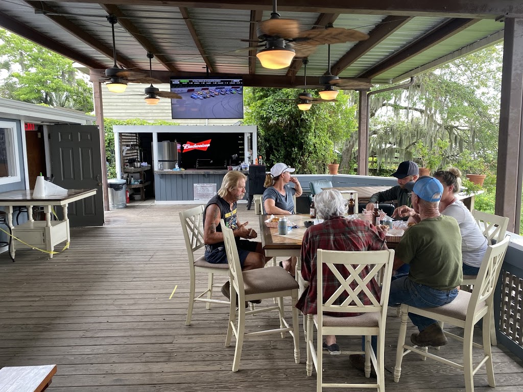 The Fillin Station | restaurant | 57 Sea Island Pkwy, Beaufort, SC 29907, USA | 8435220230 OR +1 843-522-0230