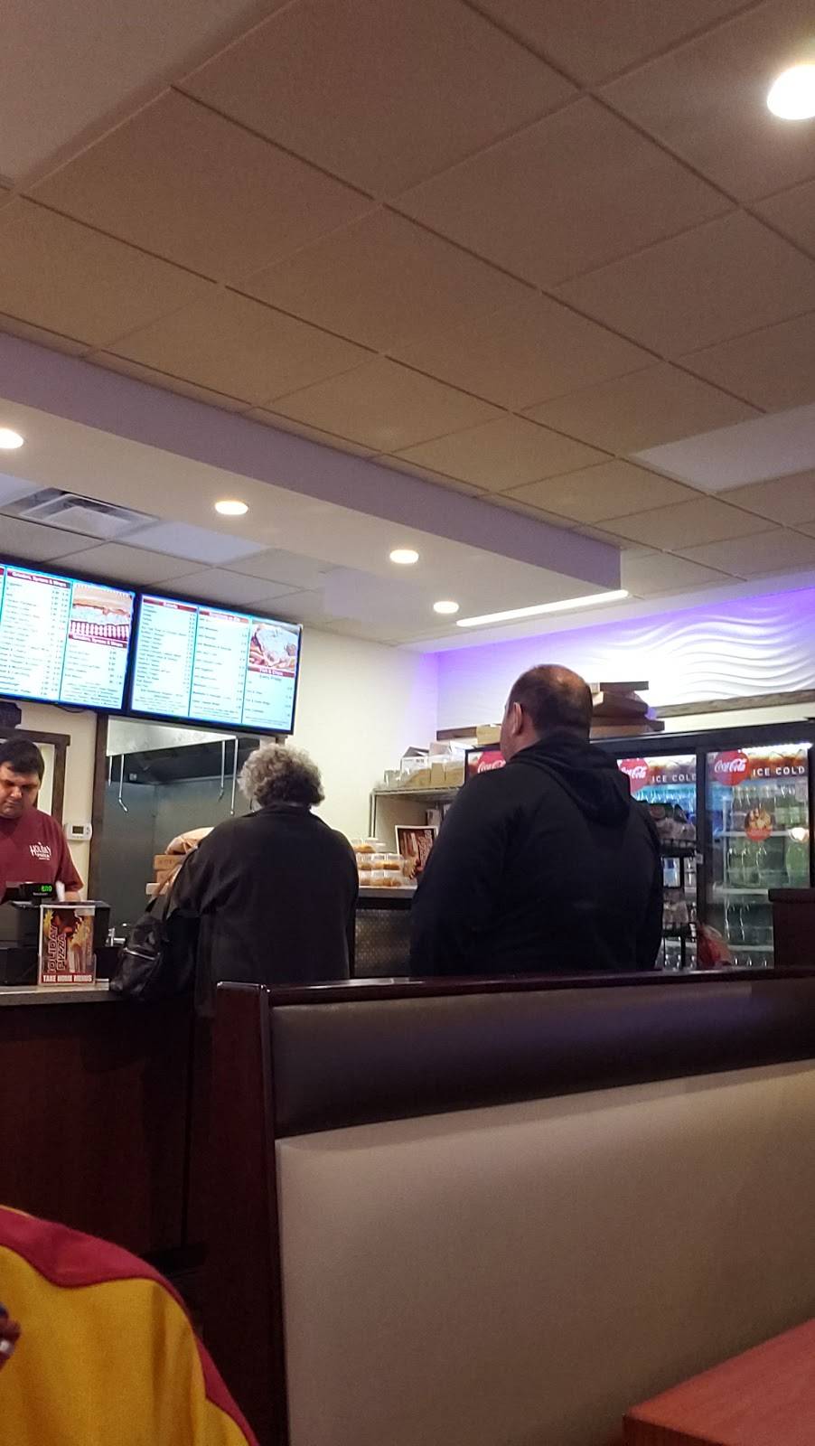 Holiday Pizza | restaurant | 714 Southbridge St, Auburn, MA 01501, USA | 5088325169 OR +1 508-832-5169