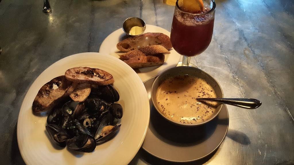 Johnnys | cafe | 4800 Roland Ave, Baltimore, MD 21210, USA | 4107730777 OR +1 410-773-0777