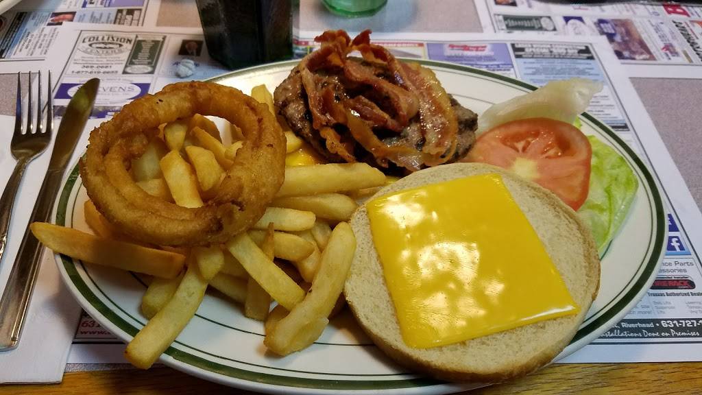 Peconic Bay Diner | restaurant | 871 Old Country Rd, Riverhead, NY 11901, USA | 6313697758 OR +1 631-369-7758
