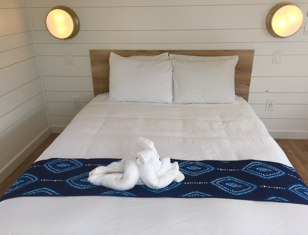 Stones Throw | restaurant | 123 Long Beach Ave, York, ME 03909, USA | 2073613116 OR +1 207-361-3116