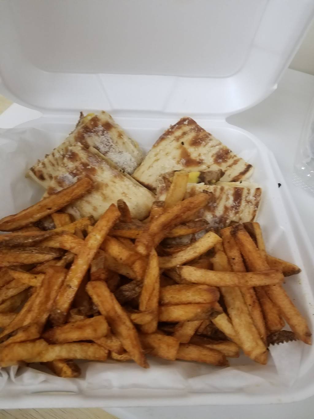 D and D Cuisine | restaurant | 17521 Livernois, Detroit, MI 48221, USA | 3133672490 OR +1 313-367-2490