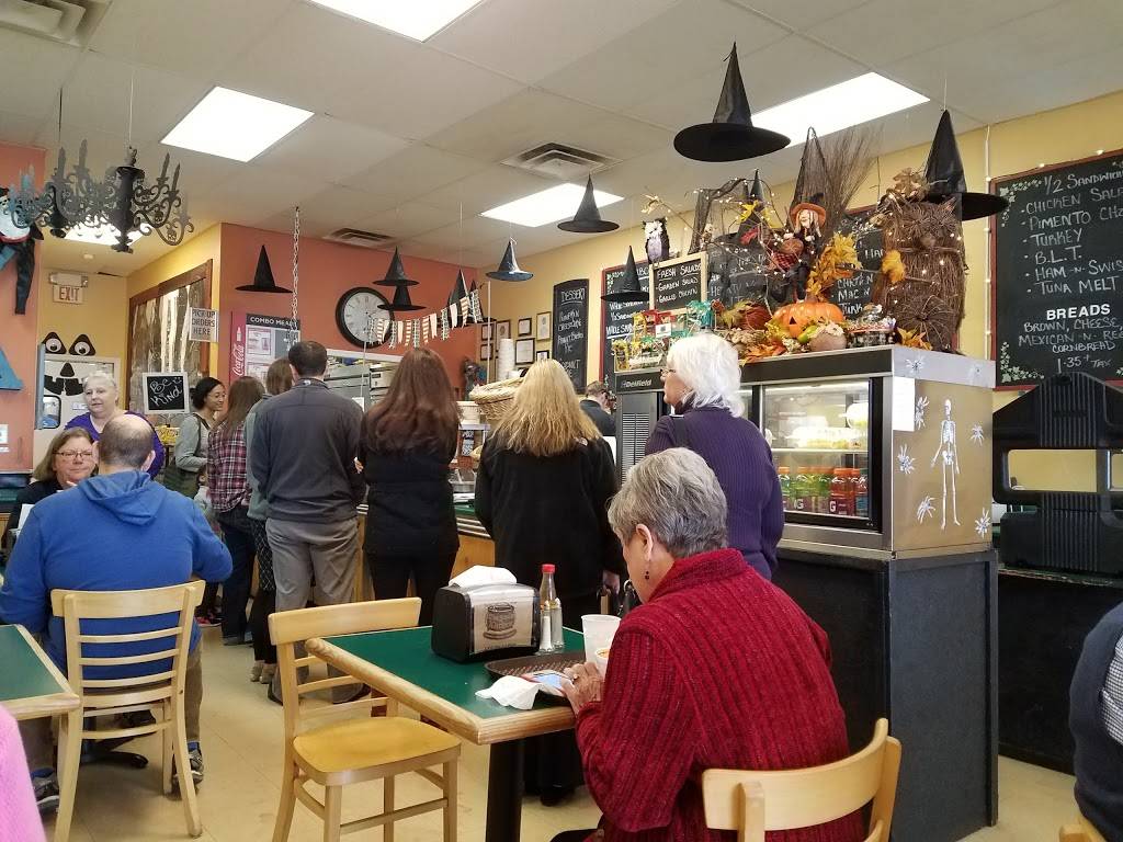 The Soup Kitchen Express | restaurant | 9222 Kingston Pike, Knoxville, TN 37922, USA | 8655399864 OR +1 865-539-9864