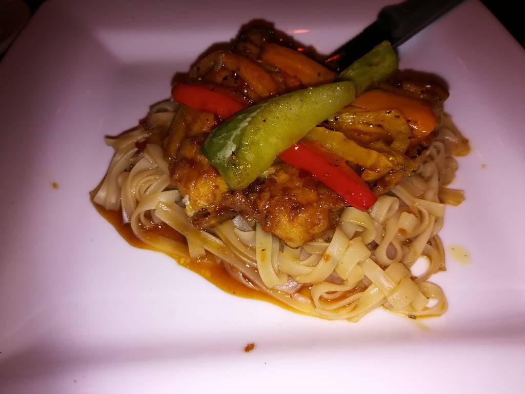 Fish House | restaurant | 4919 N University St, Peoria, IL 61614, USA | 3096919358 OR +1 309-691-9358