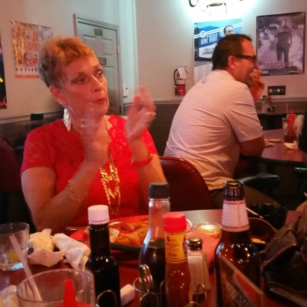 Shuckers of Sumter | restaurant | 401 Rast St, Sumter, SC 29150, USA | 8037755304 OR +1 803-775-5304