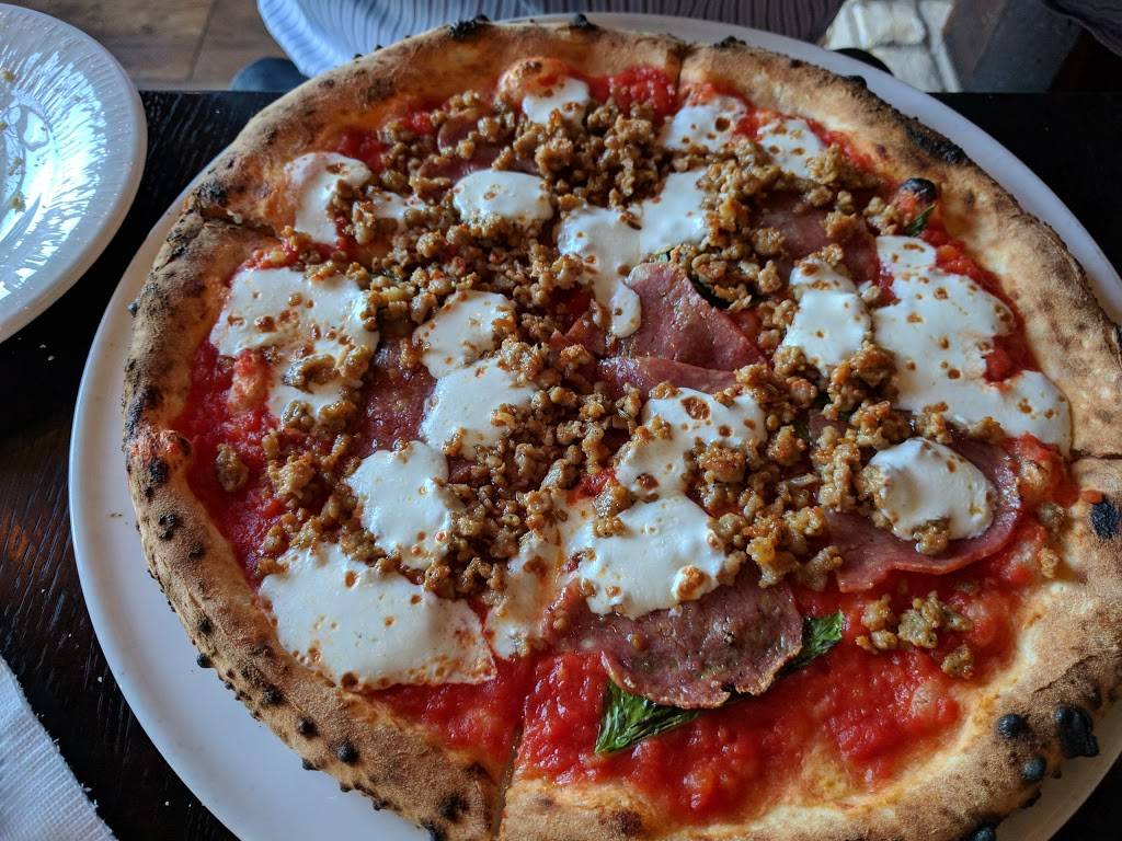 Zarletti Mequon | restaurant | 1515 W Mequon Rd, Mequon, WI 53092, USA | 2622415990 OR +1 262-241-5990