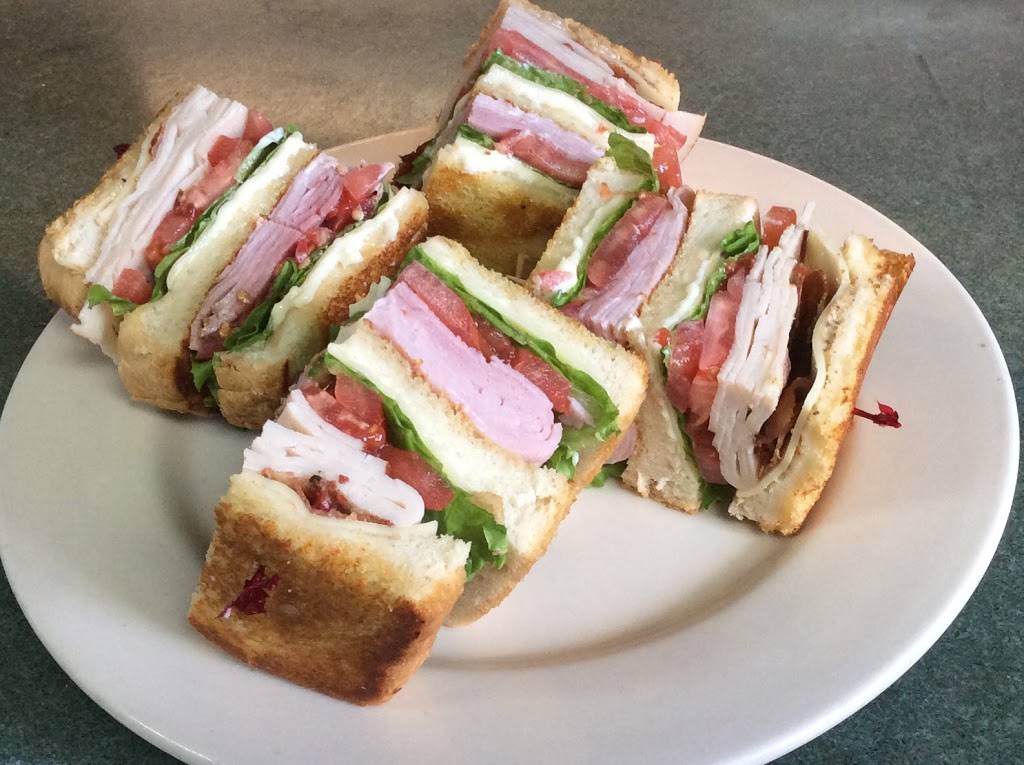 Shakers American Café | cafe | 1308 Edgewater Dr, Orlando, FL 32804, USA | 4074223534 OR +1 407-422-3534