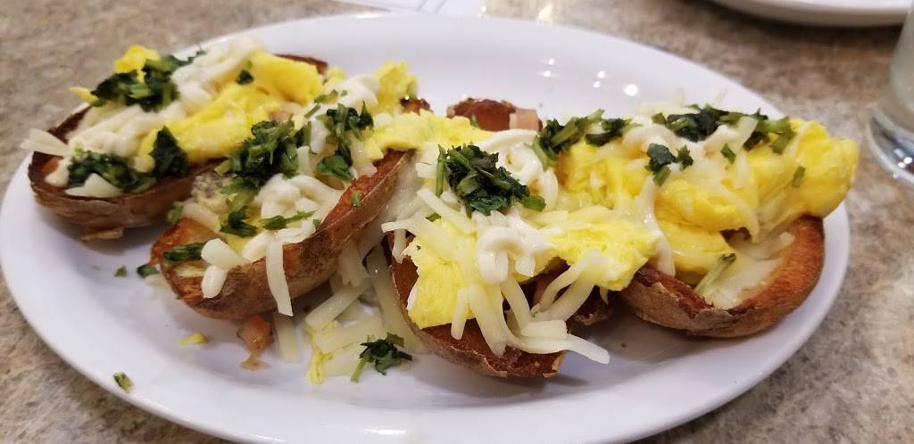 Cafe Stelios | restaurant | 7454 Broadway, Merrillville, IN 46410, USA | 2195254266 OR +1 219-525-4266