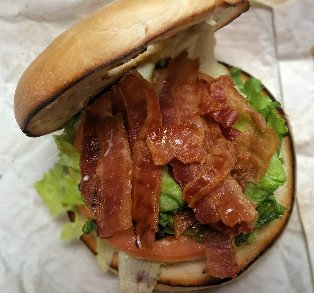 McDonalds | cafe | 5310 Dixie Rd, Mississauga, ON L4W 1E3, Canada | 9056291775 OR +1 905-629-1775