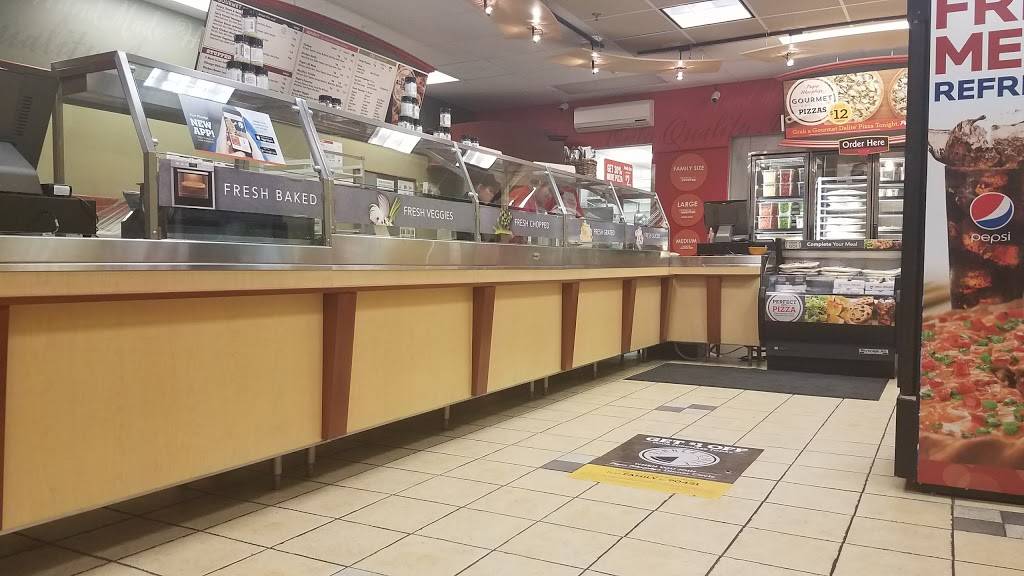 Papa Murphys Take N Bake Pizza | meal takeaway | 115 E Broadway, Monona, WI 53716, USA | 6086639655 OR +1 608-663-9655