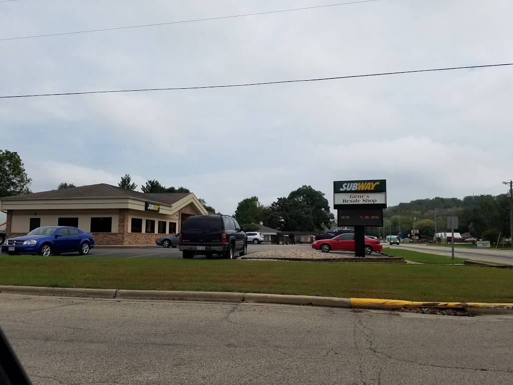 Subway | restaurant | 126 W Commercial St, Mazomanie, WI 53560, USA | 6087952530 OR +1 608-795-2530