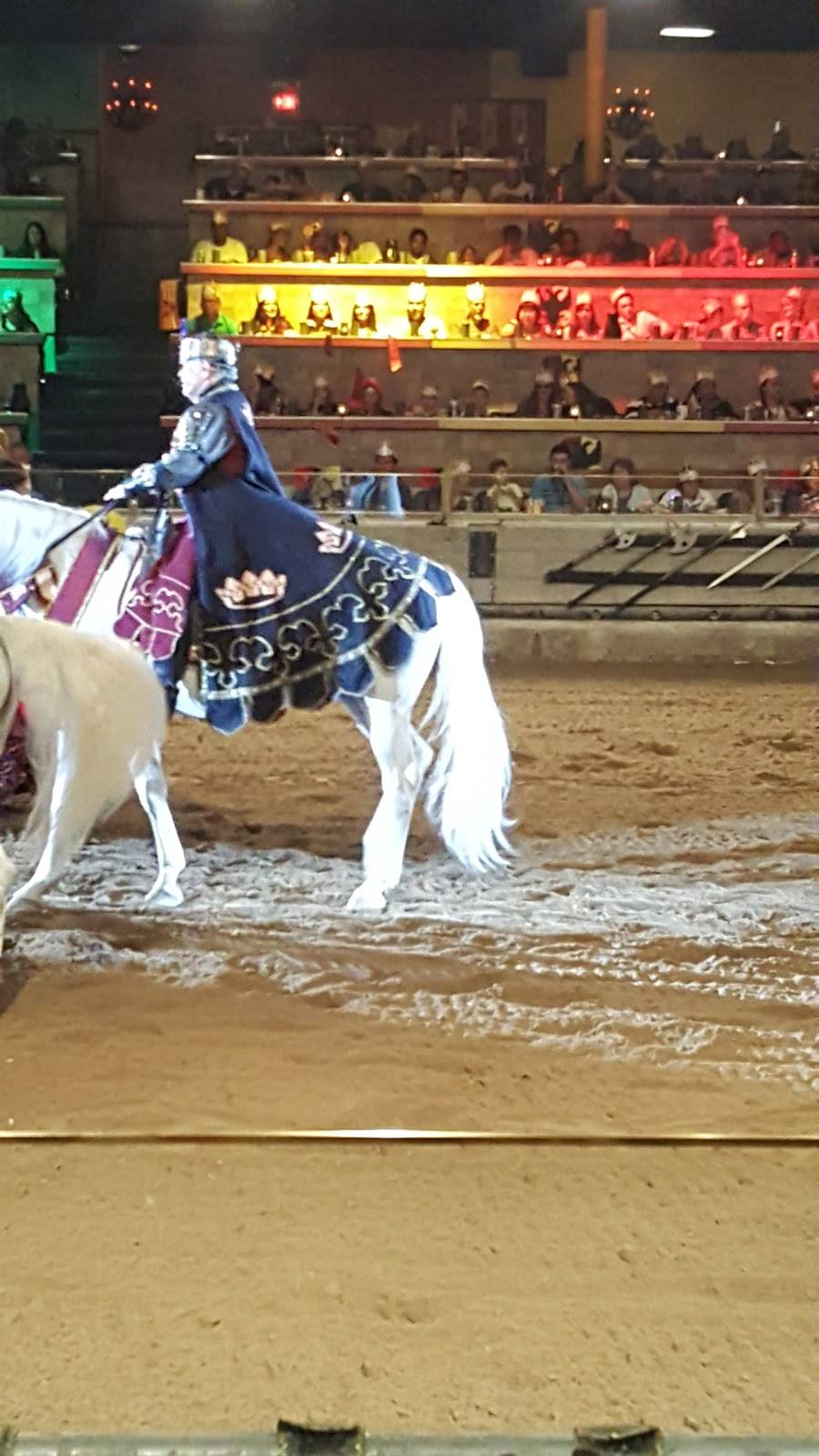 Medieval Times Dinner & Tournament | restaurant | 7662 Beach Blvd, Buena Park, CA 90620, USA | 7145231100 OR +1 714-523-1100