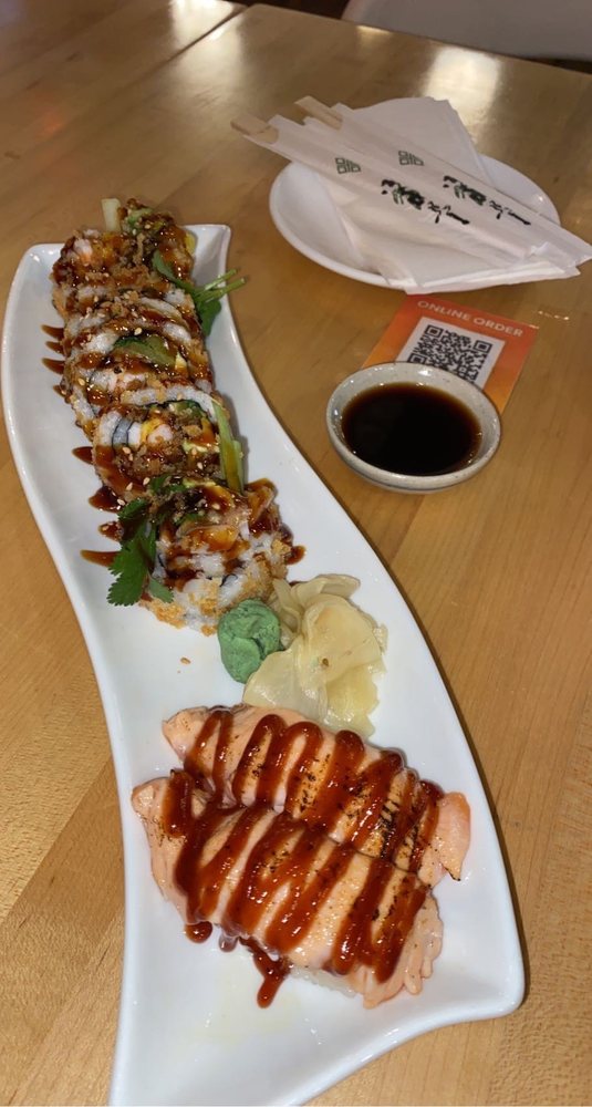 Similan Thai & Sushi Restaurant | restaurant | 1123 W Granville Ave, Chicago, IL 60660, USA | 7737618500 OR +1 773-761-8500