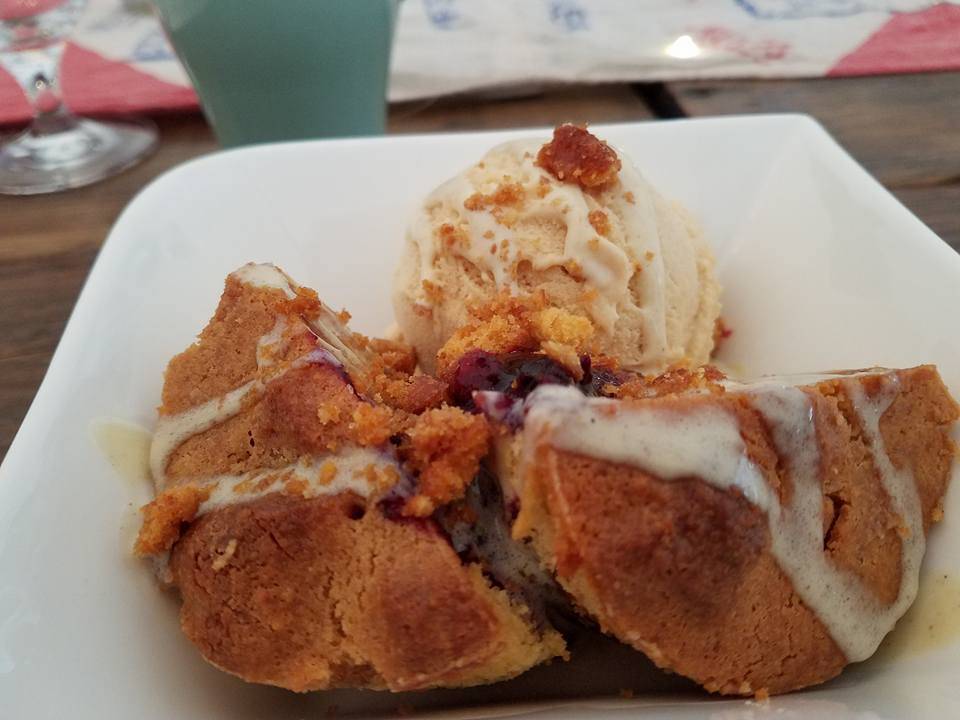 Field Notes | restaurant | 204 Lisha Kill Rd, Schenectady, NY 12309, USA | 5184002024 OR +1 518-400-2024