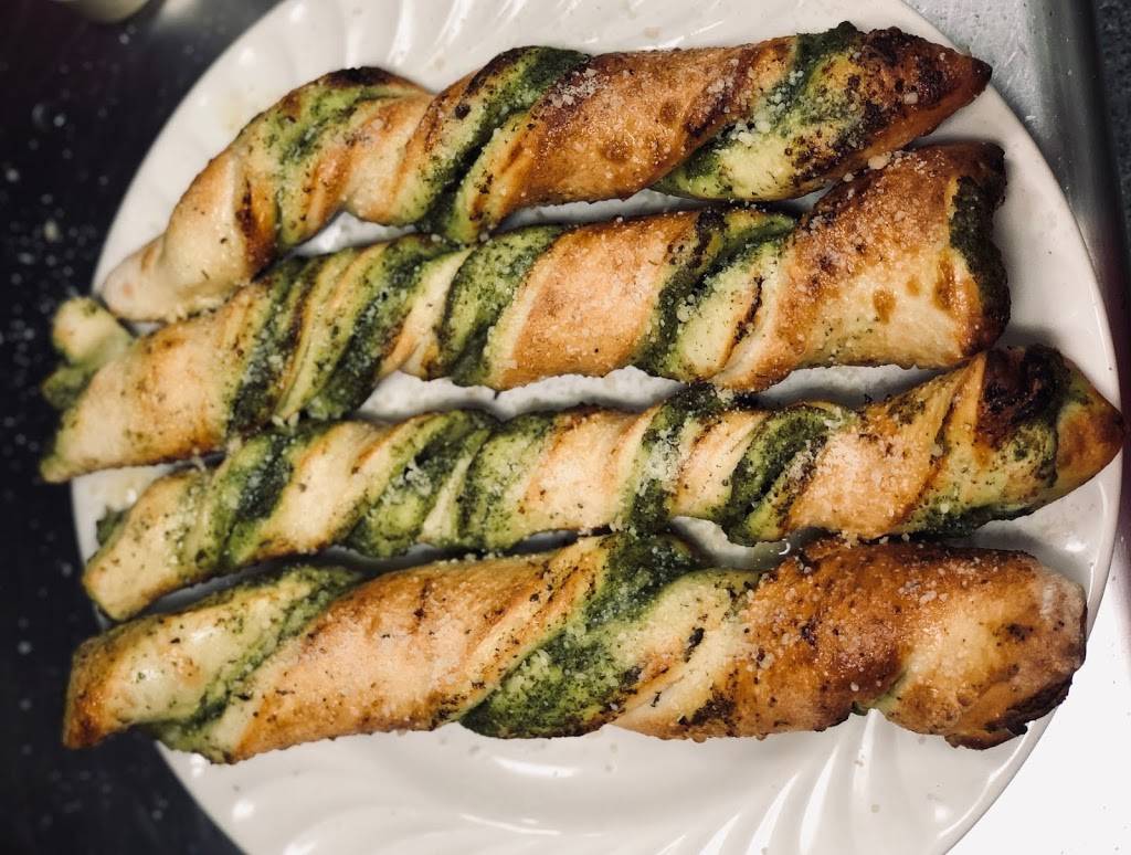 Homerun Pizza | restaurant | 484 Larkfield Center, Santa Rosa, CA 95403, USA | 7075276600 OR +1 707-527-6600