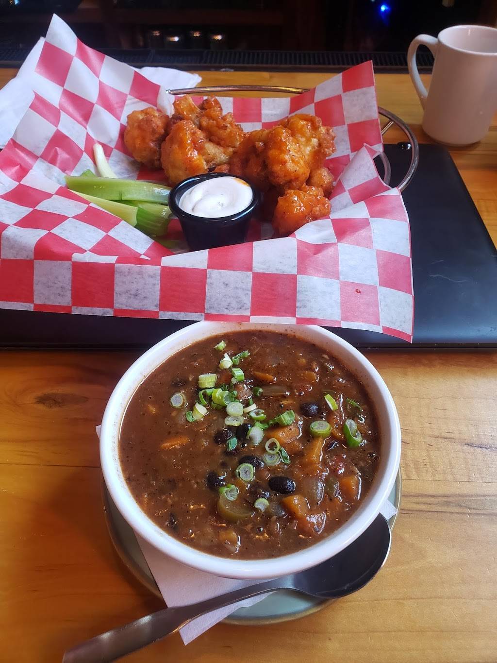 UpCountry Brewing Company | restaurant | 1042 Haywood Rd, Asheville, NC 28806, USA | 8285752400 OR +1 828-575-2400