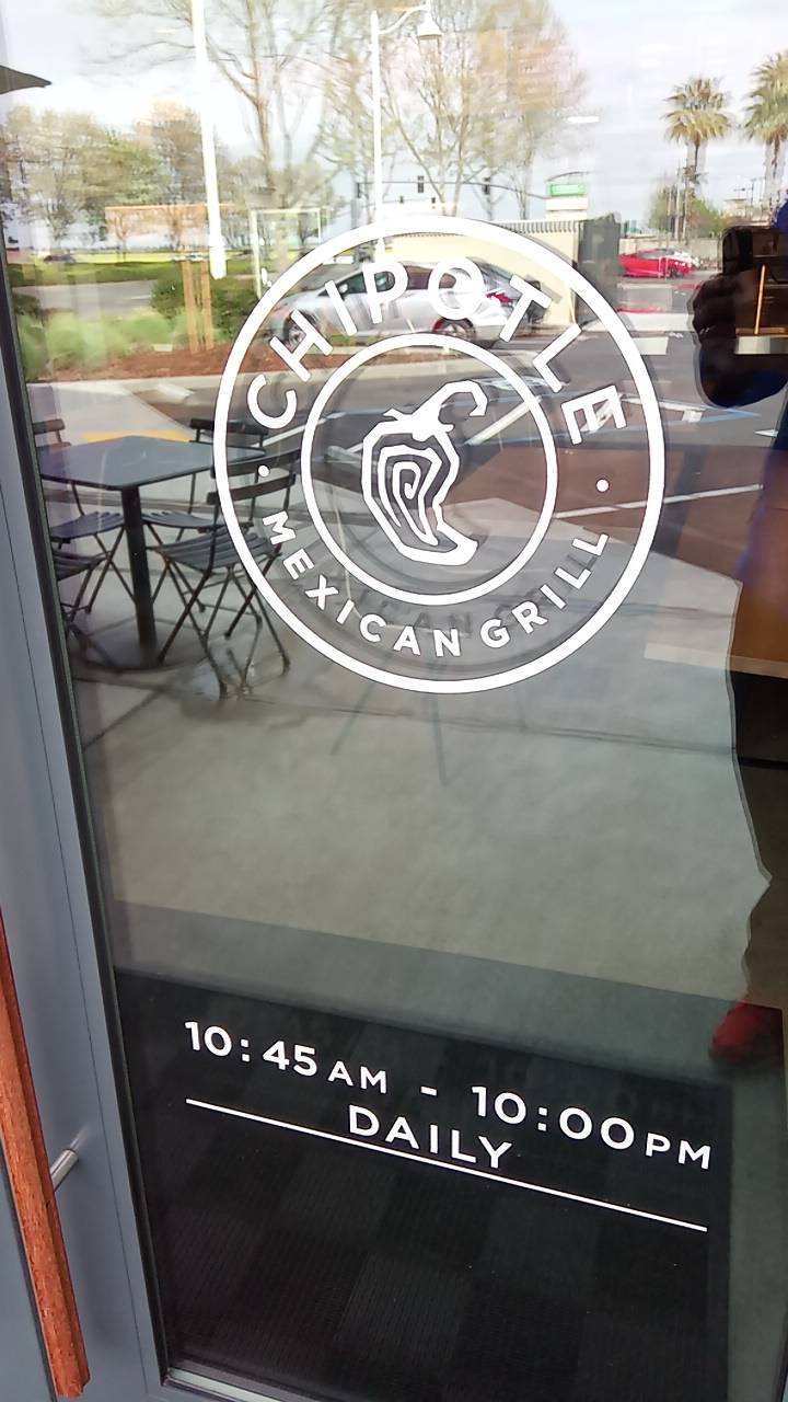Chipotle Mexican Grill | restaurant | 2800 Del Paso Rd Ste 100, Sacramento, CA 95834, USA | 9165758816 OR +1 916-575-8816