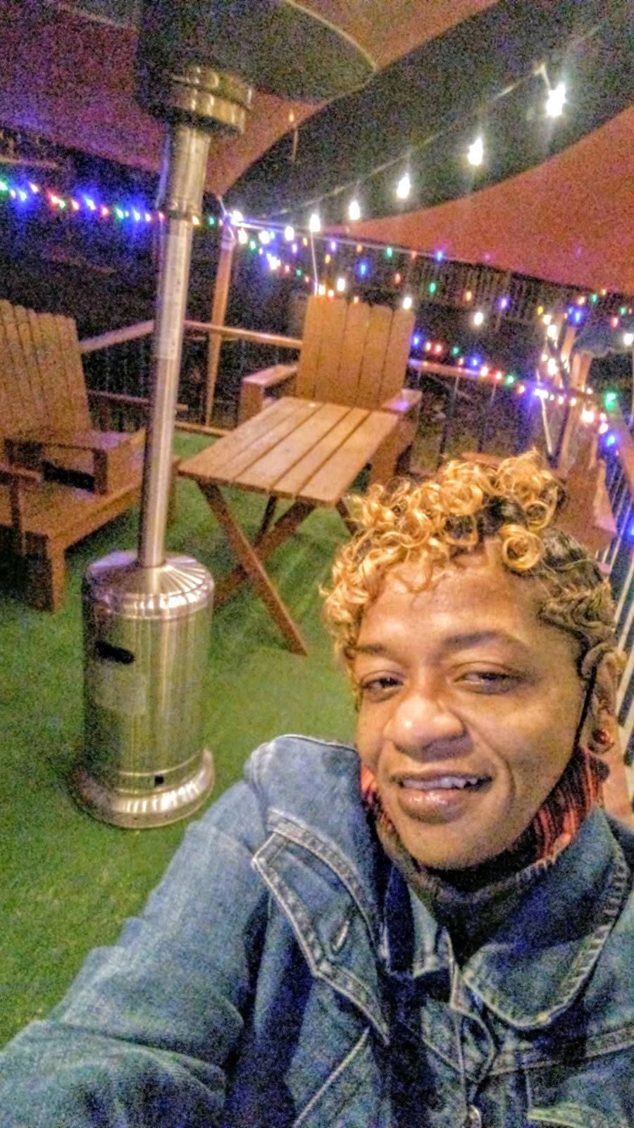 Skinnys | restaurant | 123 McTyere Ave, Jackson, MS 39202, USA | 6017305721 OR +1 601-730-5721