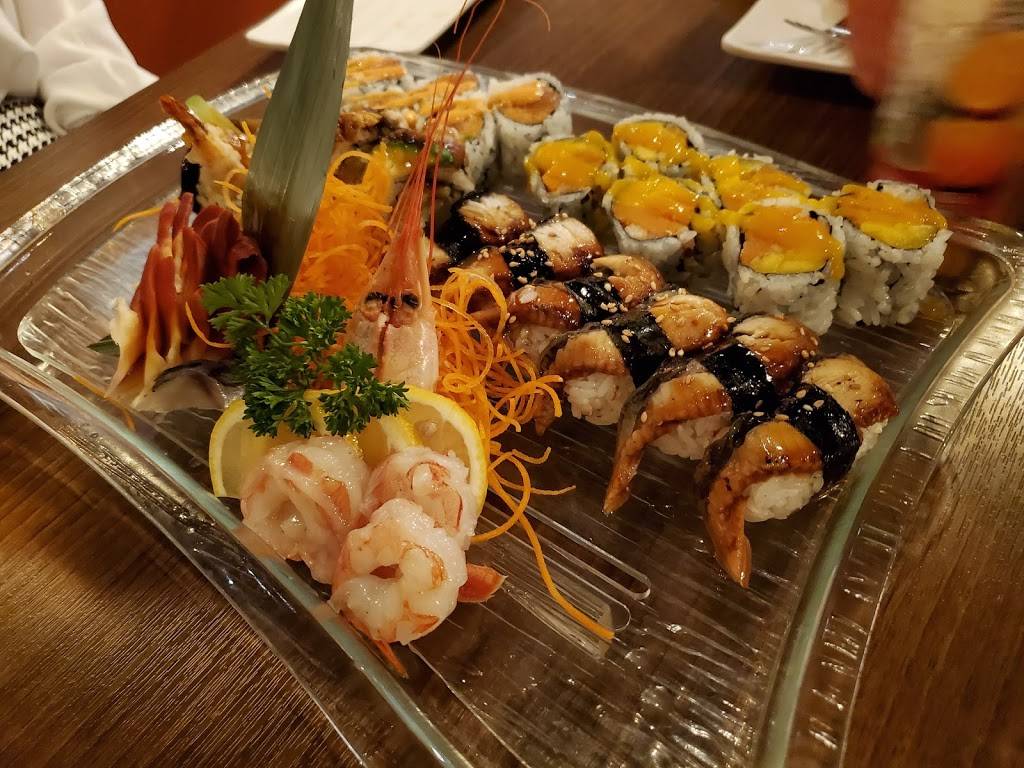 Golden Maki Japanese Restaurant | restaurant | 1100 Davis Dr, Newmarket, ON L3Y 8W8, Canada | 9058981028 OR +1 905-898-1028