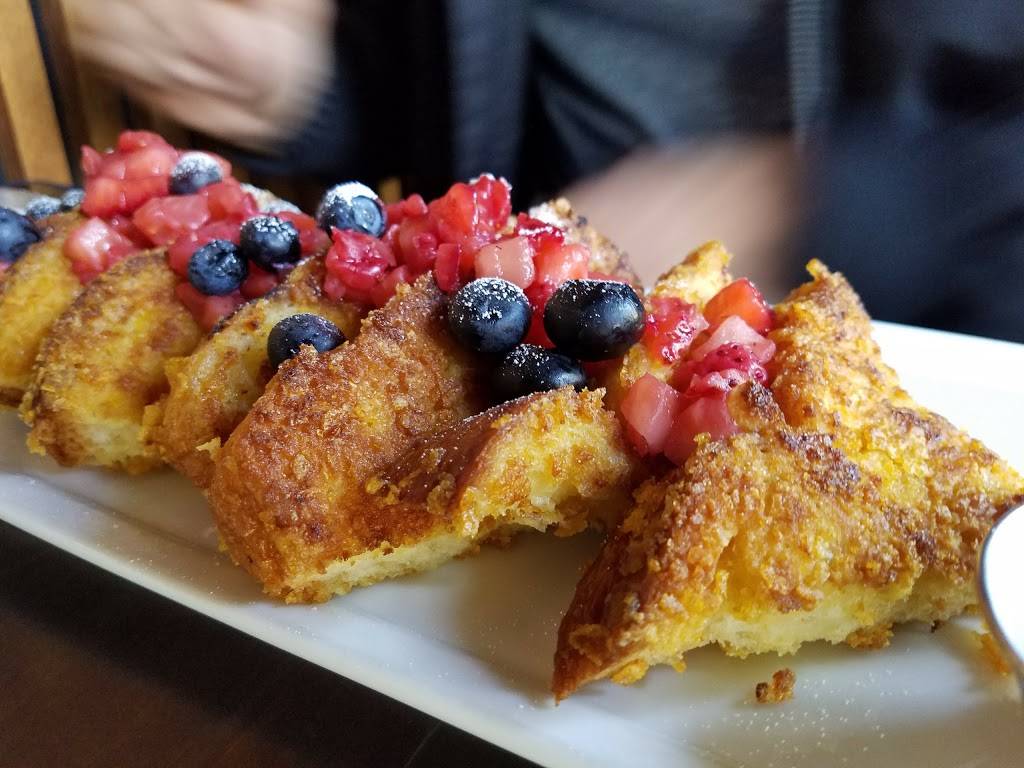 Blu Jam Cafe | restaurant | 12400 Wilshire Blvd #150, Los Angeles, CA 90025, USA | 4242562302 OR +1 424-256-2302