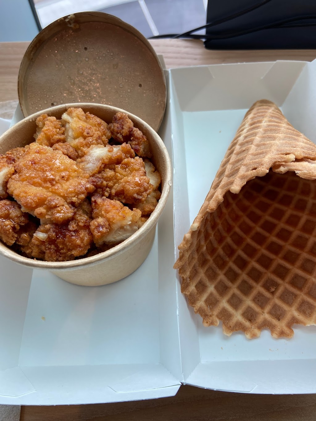 ChicknCone | restaurant | 5350 Great America Pkwy Ste 102, Santa Clara, CA 95054, USA | 6692729569 OR +1 669-272-9569