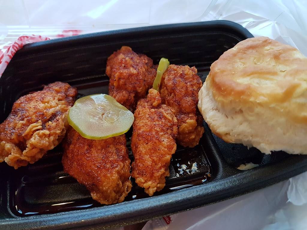 KFC | restaurant | 552 E Santa Clara St, San Jose, CA 95112, USA | 4082988880 OR +1 408-298-8880