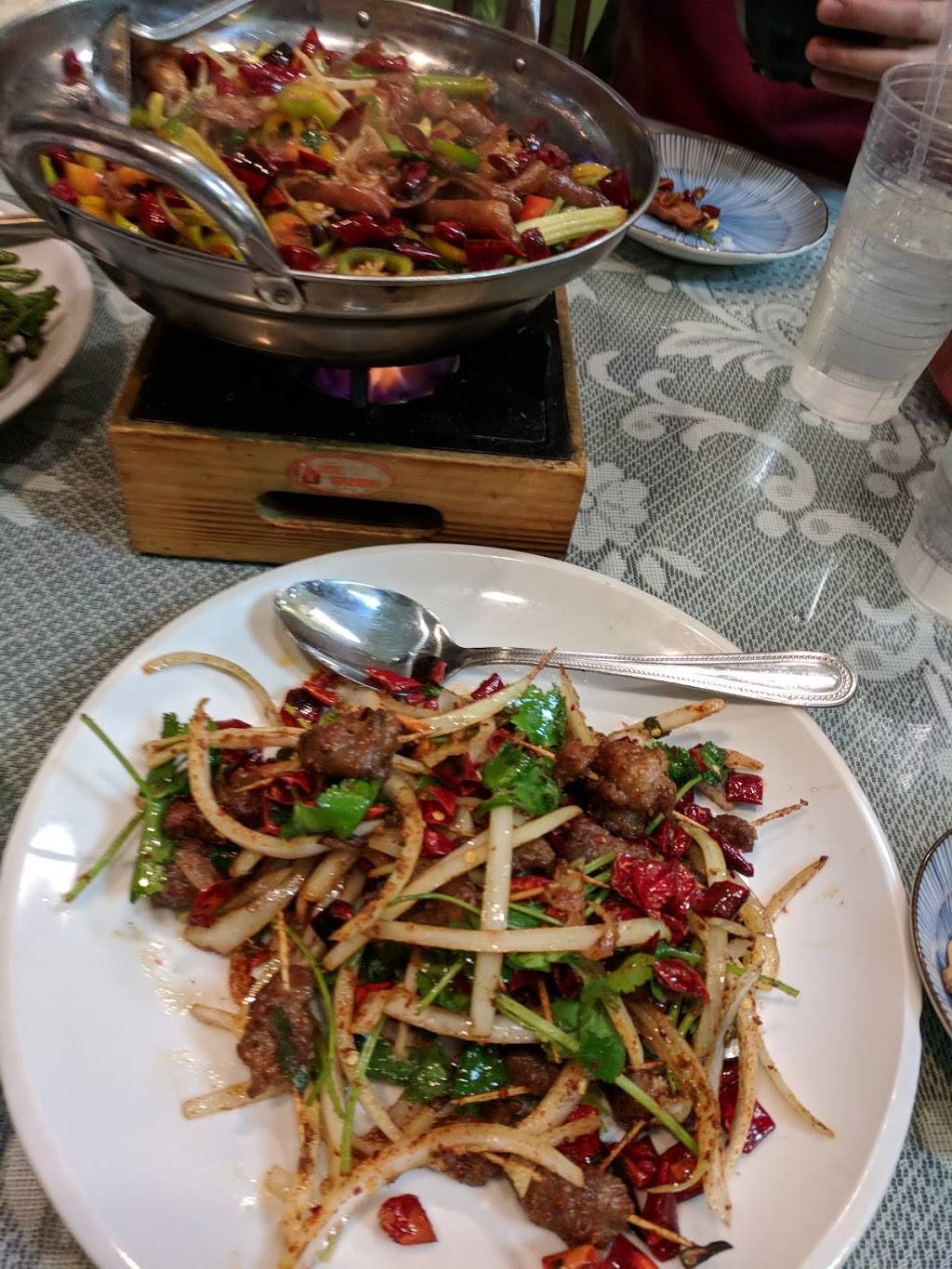 Huolala Chinese Restaurant | restaurant | 206 S Garfield Ave, Monterey Park, CA 91754, USA | 6265738289 OR +1 626-573-8289