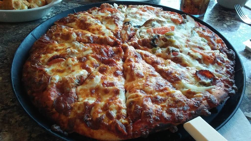 Angelos Pizzeria | restaurant | 608 12th Ave, Rock Falls, IL 61071, USA | 8156255163 OR +1 815-625-5163