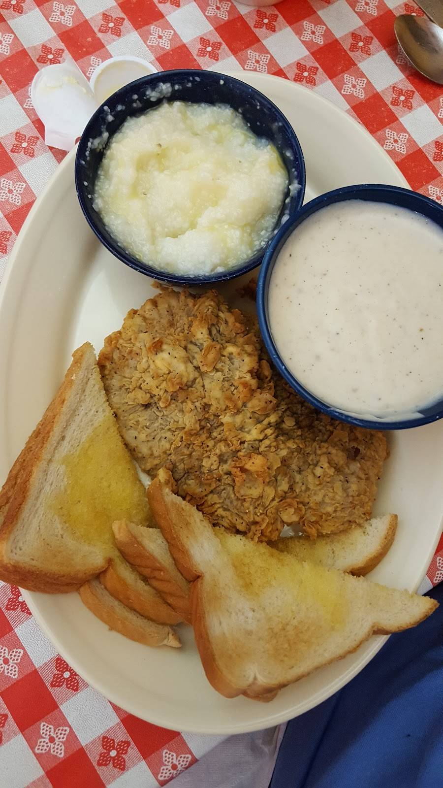 Sues Roost | restaurant | 103 Edgar St, Eustace, TX 75124, USA | 9034258008 OR +1 903-425-8008