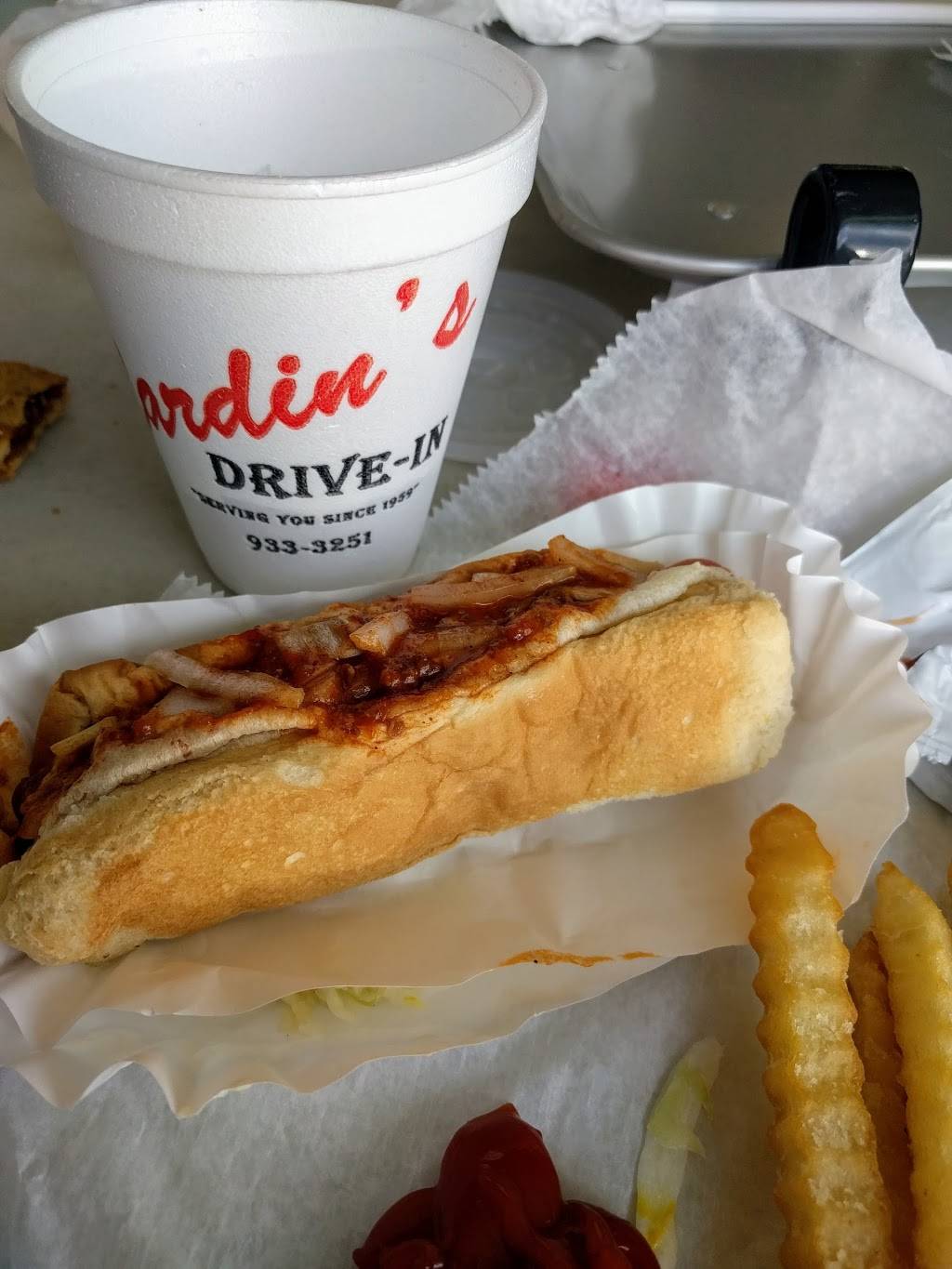 Cardins Drive-In | restaurant | 8529 Asheville Hwy, Knoxville, TN 37924, USA | 8659333251 OR +1 865-933-3251