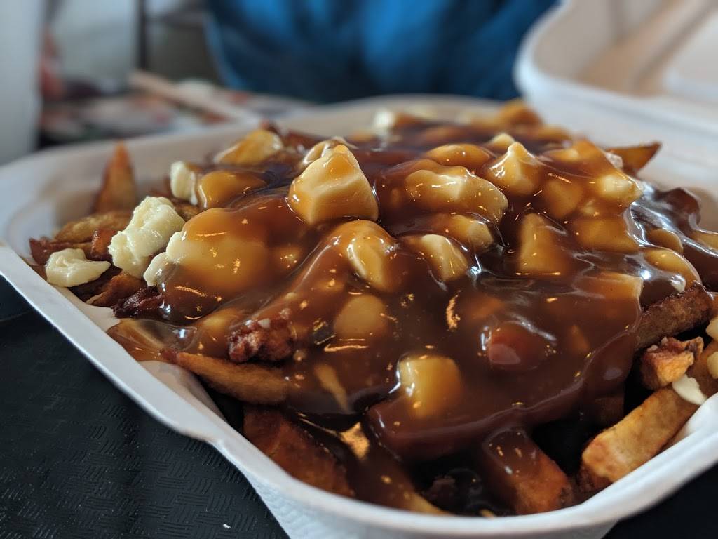 La Poutinerie Albert | restaurant | 780 Boulevard Saint-Joseph, Gatineau, QC J8Y 4B9, Canada | 8192054020 OR +1 819-205-4020