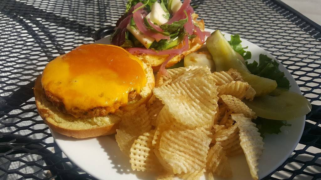 Spring Valley Shopping Center | shopping mall | 4851 Massachusetts Ave NW, Washington, DC 20016, USA | 7034424300 OR +1 703-442-4300