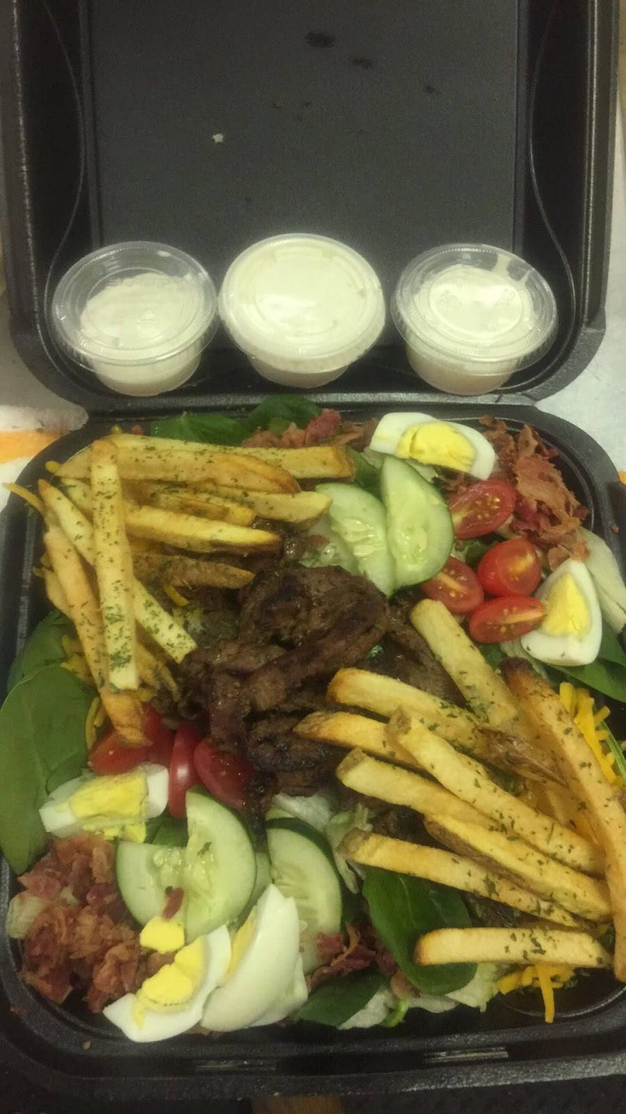 Savo Bar & Grille | restaurant | 2800 South Ave, Youngstown, OH 44502, USA | 3307815425 OR +1 330-781-5425