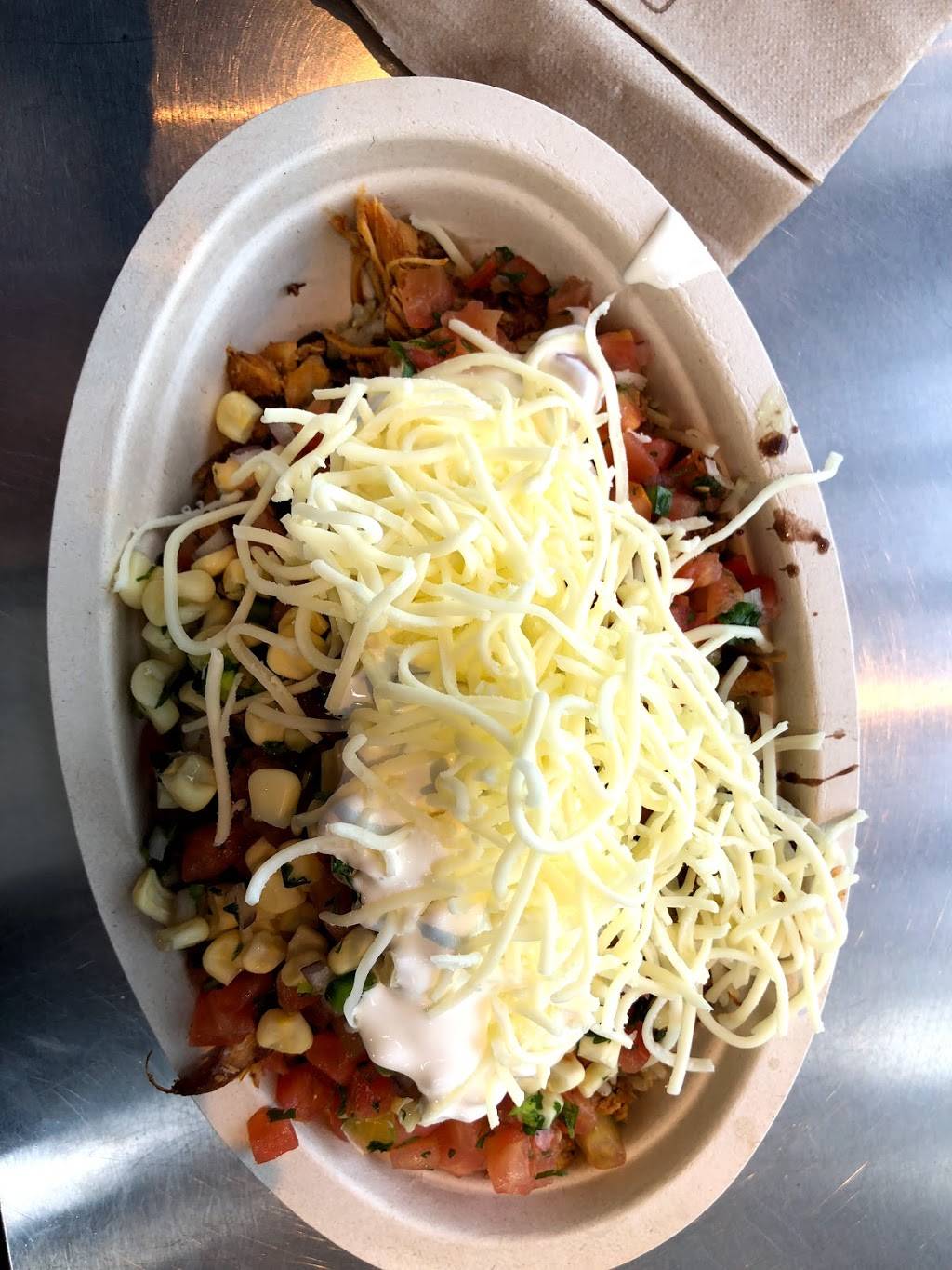 Chipotle Mexican Grill | restaurant | 5565 Auto Mall Pkwy, Fremont, CA 94538, USA | 5109799397 OR +1 510-979-9397