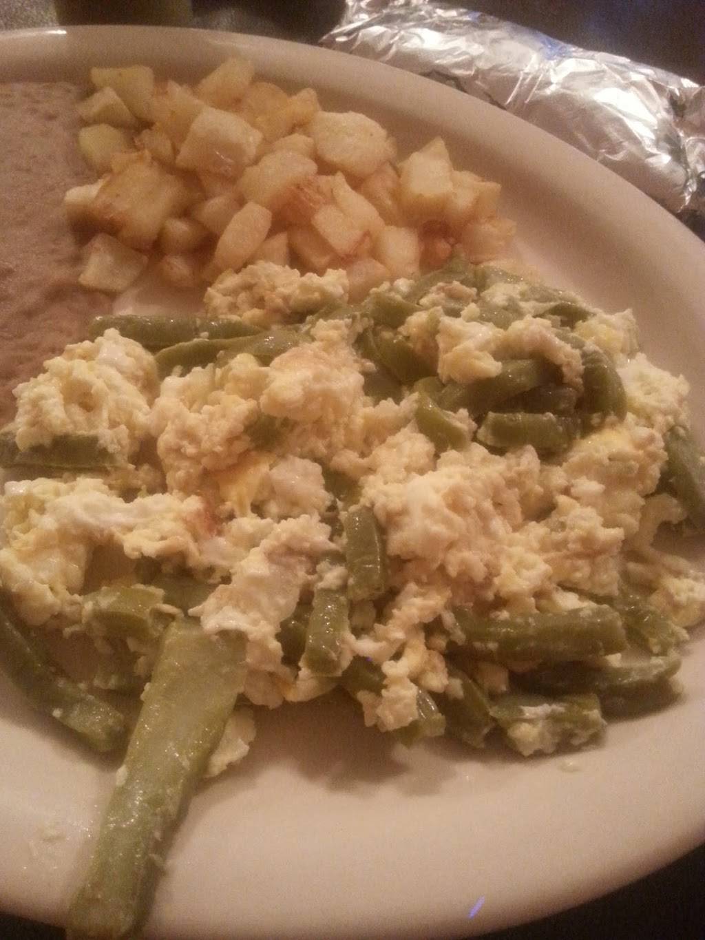 Paulinas Mexican Restaurant | restaurant | 1438 W Hutchins Pl, San Antonio, TX 78221, USA | 2109282499 OR +1 210-928-2499