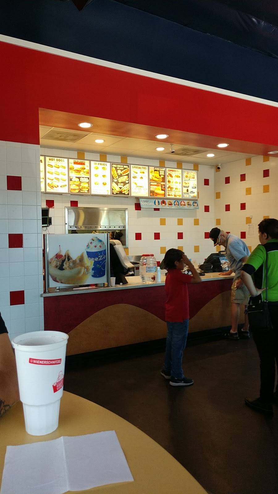 Wienerschnitzel | restaurant | 14485 7th St, Victorville, CA 92395, USA | 7602435031 OR +1 760-243-5031