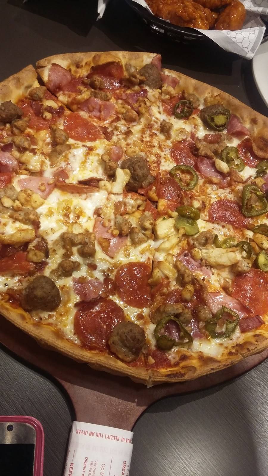 Pizza Hut | restaurant | 15325 Wallisville Rd, Houston, TX 77049, USA | 2814587929 OR +1 281-458-7929