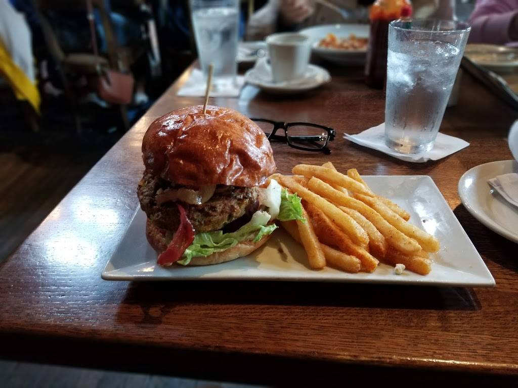 Bourbon Blue | restaurant | 2 Rector St, Philadelphia, PA 19127, USA | 2155083360 OR +1 215-508-3360