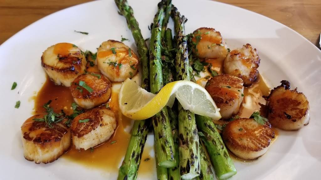 Hy-Vee Market Grille | restaurant | 9409 Zane Ave N, Brooklyn Park, MN 55443, USA | 7634884500 OR +1 763-488-4500