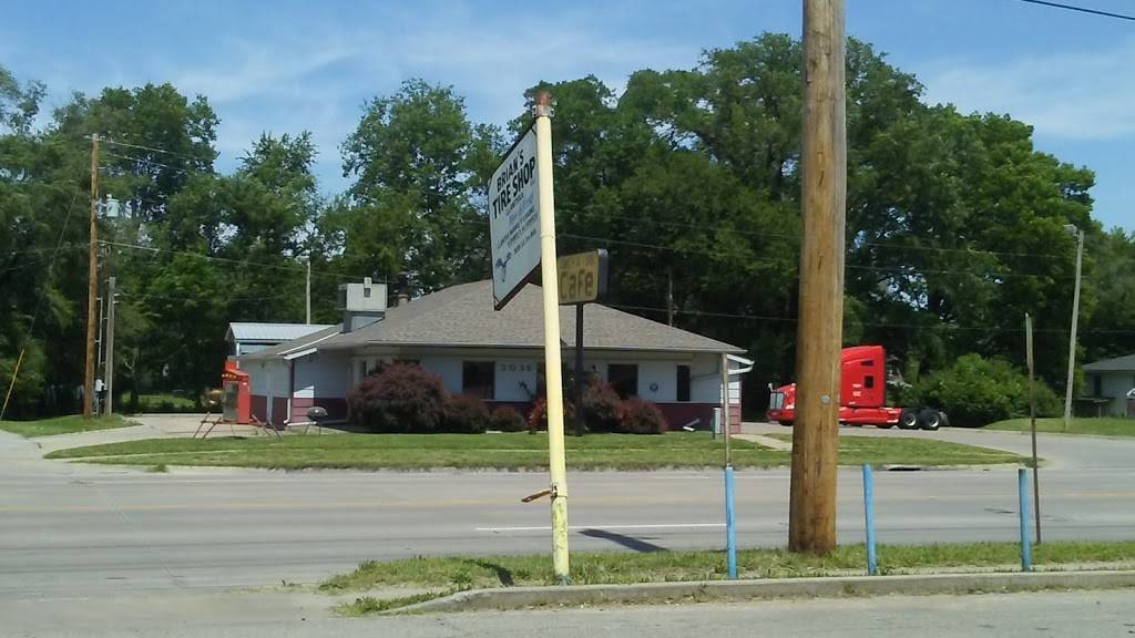 Chic-A-Dee Cafe | restaurant | 3036 SE 6th Ave, Topeka, KS 66607, USA | 7852330216 OR +1 785-233-0216