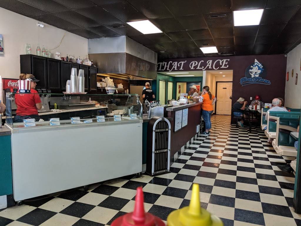 That Place LLC | restaurant | 315 W Water St, Greenfield, MO 65661, USA | 4176370033 OR +1 417-637-0033