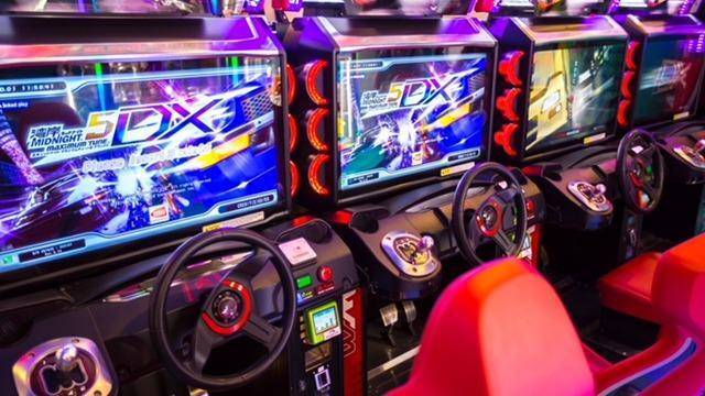 Fun Zone | restaurant | 2011 63rd St, Downers Grove, IL 60516, USA | 6304892333 OR +1 630-489-2333