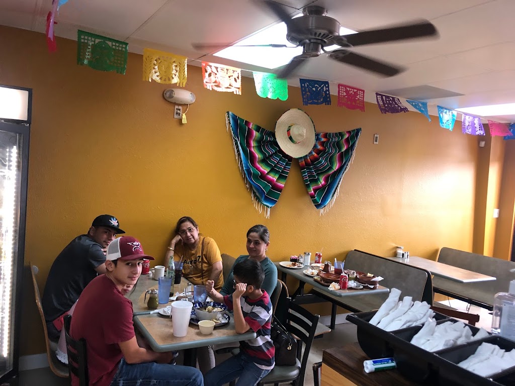 El Sazón de México | restaurant | 13777 Nacogdoches Rd #103, San Antonio, TX 78217, USA | 2104510267 OR +1 210-451-0267