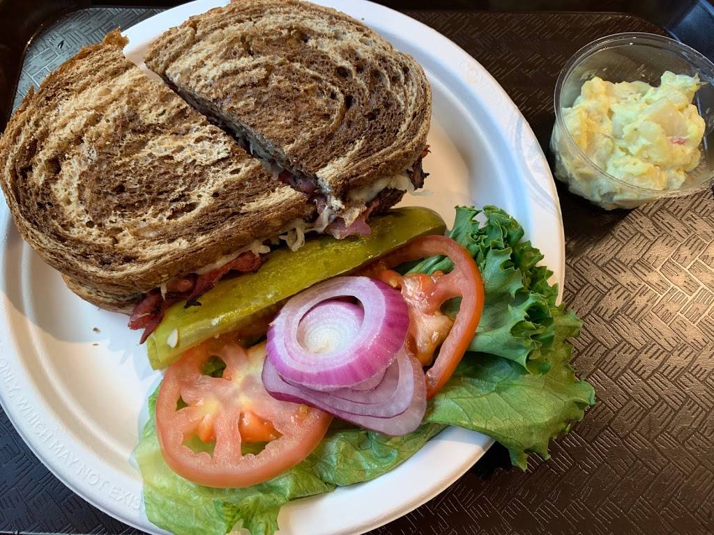 Big Meadows Wayside | restaurant | 51 Skyline Dr, Stanley, VA 22851, USA | 5409992211 OR +1 540-999-2211