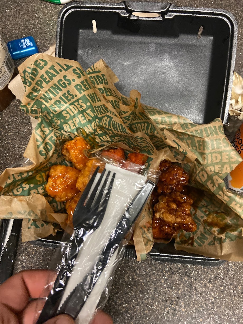 Wingstop | restaurant | 22200 Barton Rd, Grand Terrace, CA 92313, USA | 9092198900 OR +1 909-219-8900