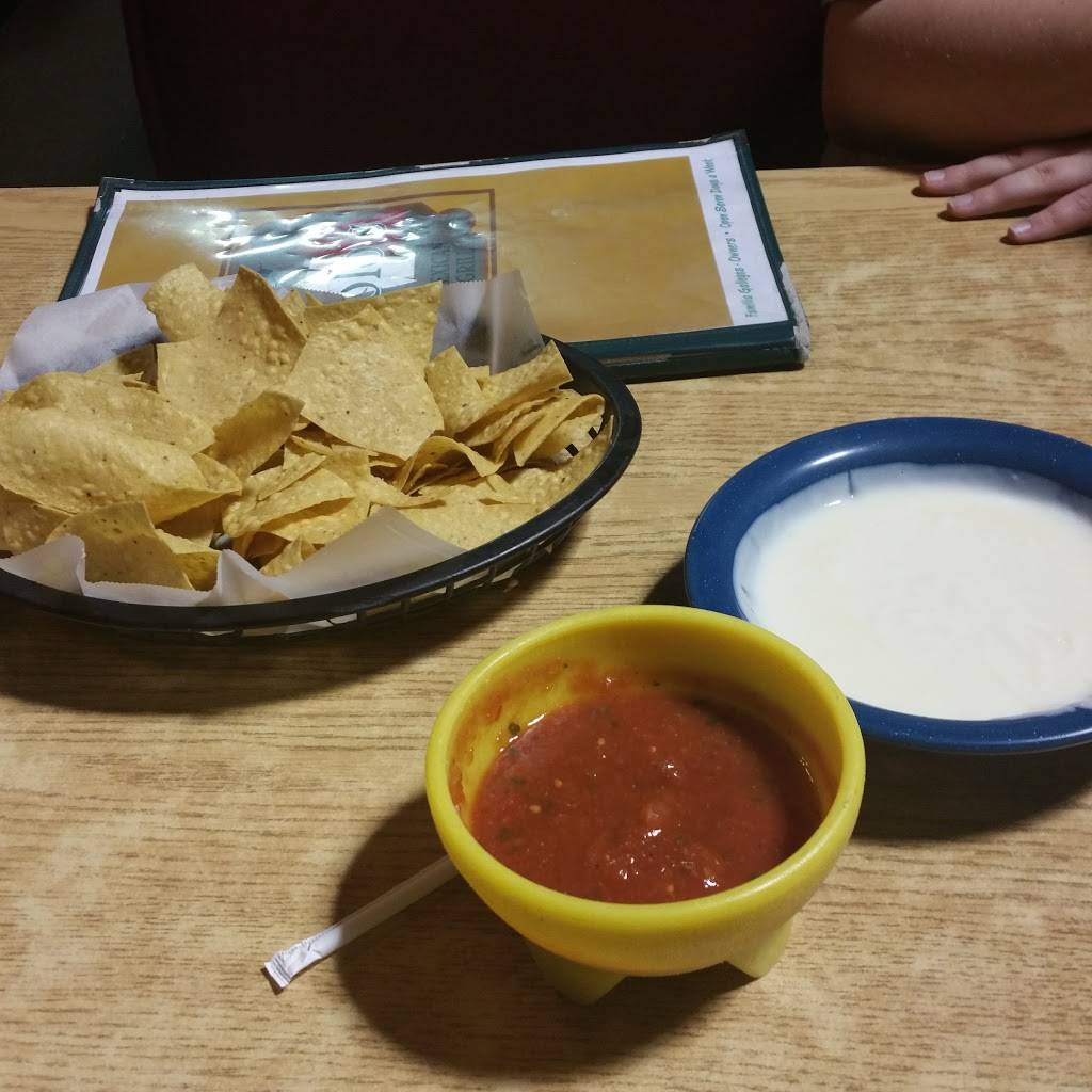 Lolos Mexican Grill | restaurant | 720 N Gaskill St, Huntsville, AR 72740, USA | 4797381880 OR +1 479-738-1880