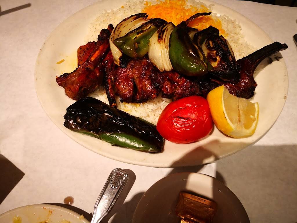 Raffis Place | restaurant | 211 E Broadway, Glendale, CA 91205, USA | 8182407411 OR +1 818-240-7411