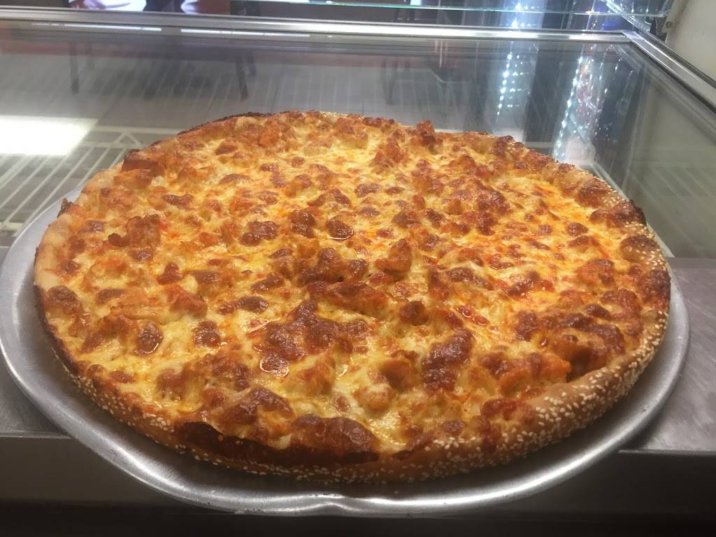 Paganos Pizzeria | restaurant | 46455 Middle Rd #103, Southold, NY 11971, USA | 6317653400 OR +1 631-765-3400
