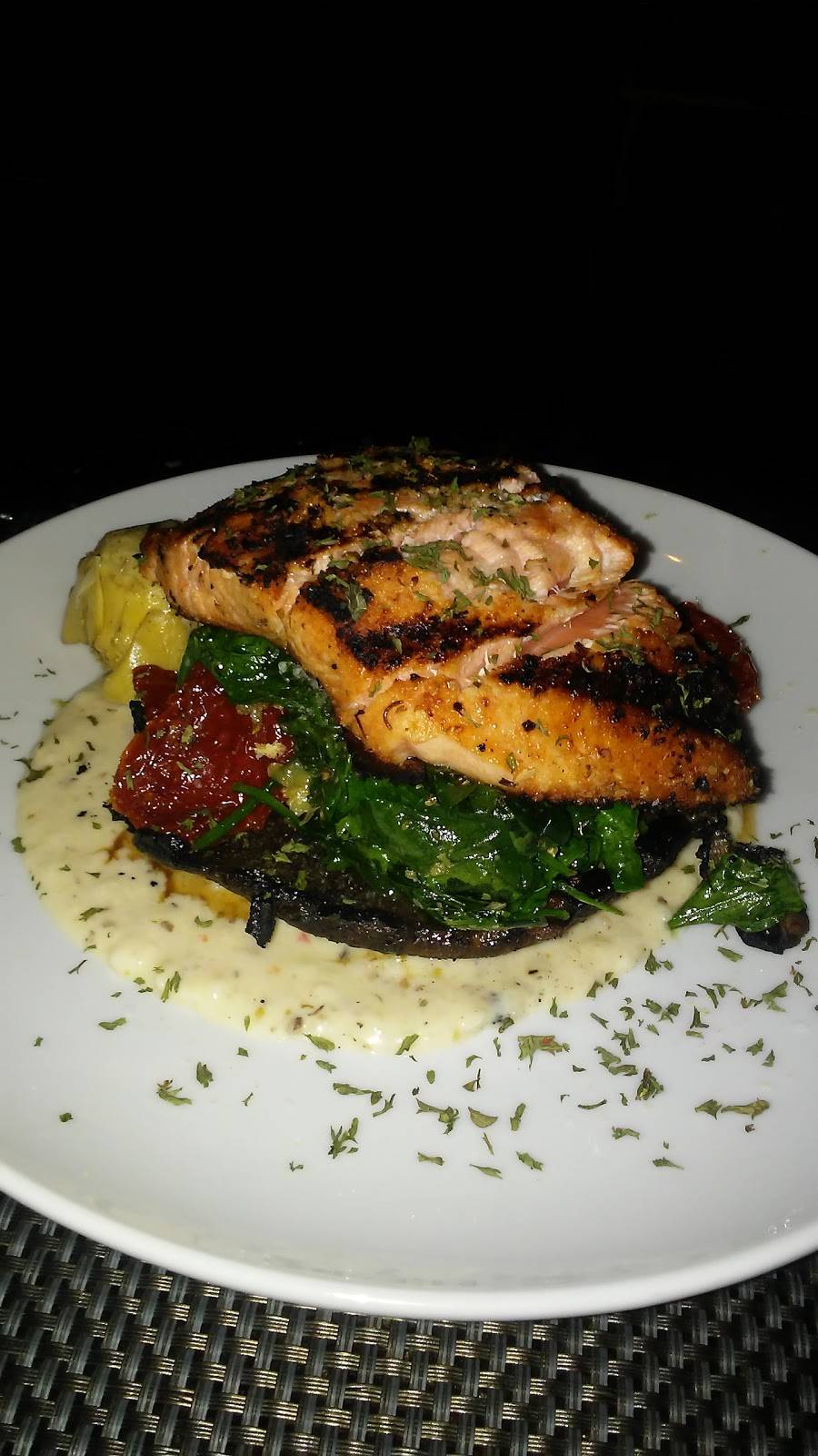 Truth Italian Restaurant | restaurant | 56 E Pershing Rd, Chicago, IL 60653, USA | 3127158796 OR +1 312-715-8796